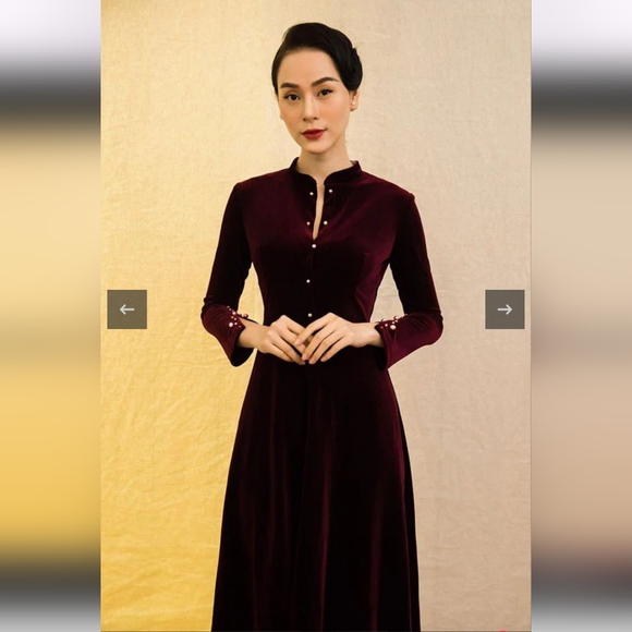 Sarah Luton Elegant Velvet Burgundy Dress - Picture 2 of 7